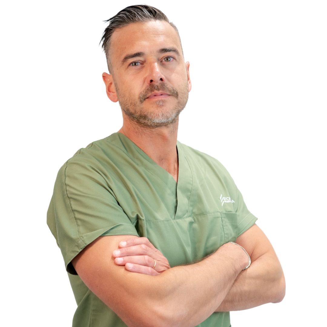 Dr. Enrico Stoffella - CHIRURGIA, ENDODONZIA E CONSERVATIVA